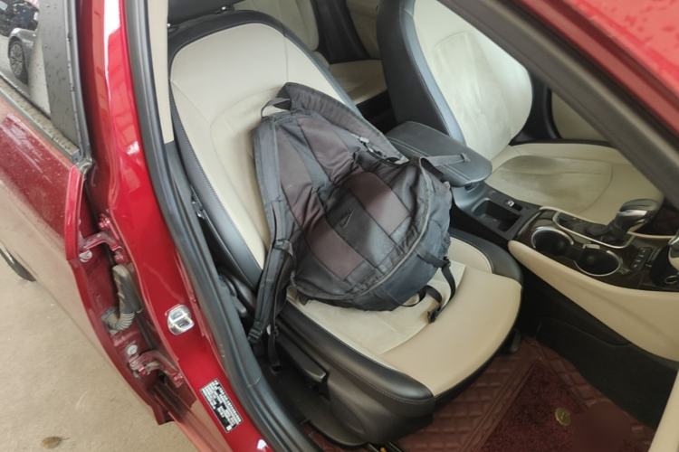 Used Buick Verano 2019 Sedan 15S Automatic Leading Model Right Front Seat