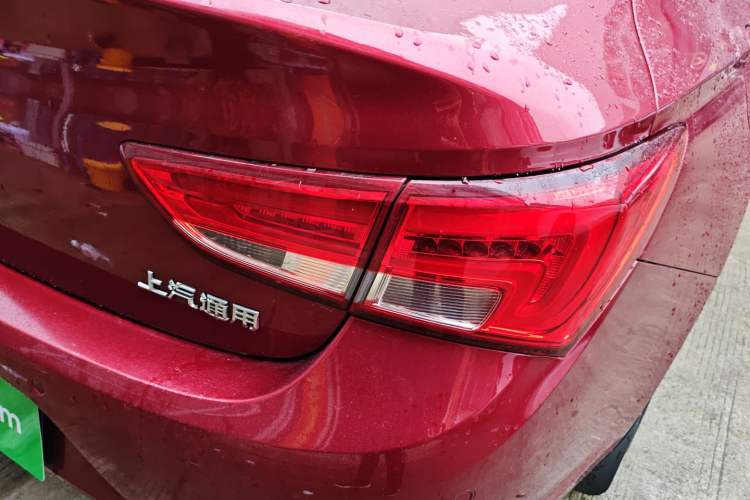 Used Buick Verano 2019 Sedan 20T Dual-Clutch Leading Model Right Rear Taillight