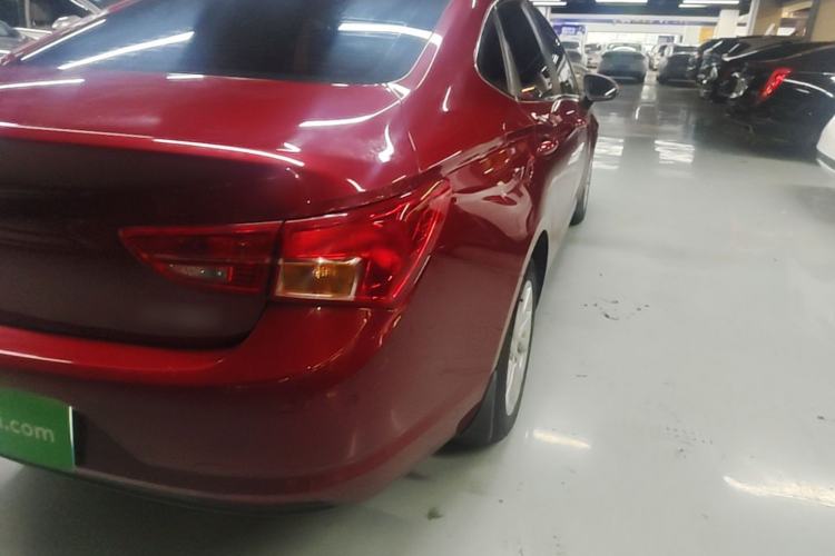 Used Buick Verano 2019 Sedan 15S Automatic Entry Model Right Rear Taillight