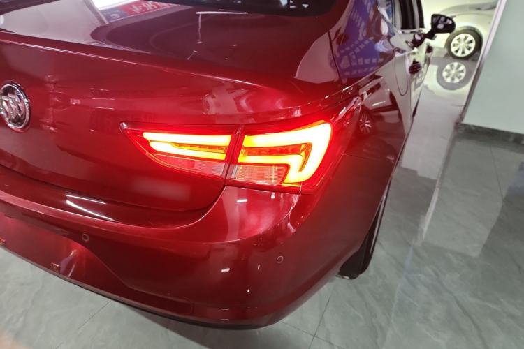 Used Buick Verano 2019 Sedan 15S Automatic Leading Model Right Rear Taillight