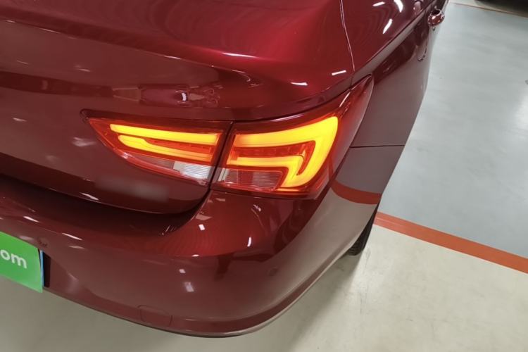 Used Buick Verano 2019 Sedan 15S Automatic Leading Model Right Rear Taillight