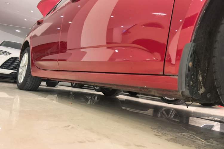 Used Buick Verano 2019 Sedan 15S Automatic Entry Model Right Side Sill