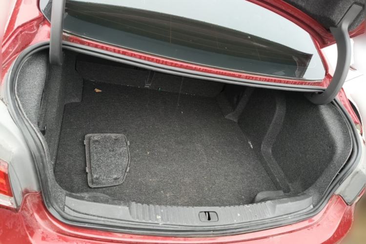 Used Buick Verano 2019 Sedan 15S Automatic Leading Model Trunk