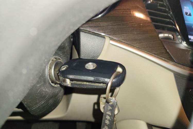Used Buick Verano 2019 Sedan 15S Automatic Leading Model Vehicle Key