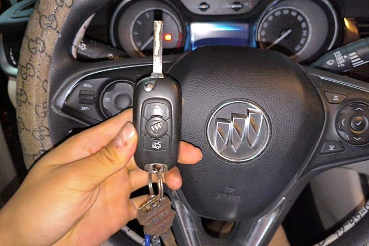 Used Buick Verano 2019 Sedan 15S Automatic Leading Model Vehicle Key
