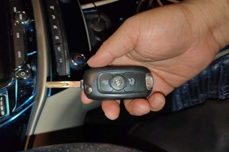 Used Buick Verano 2019 Sedan 15S Automatic Leading Model Vehicle Key