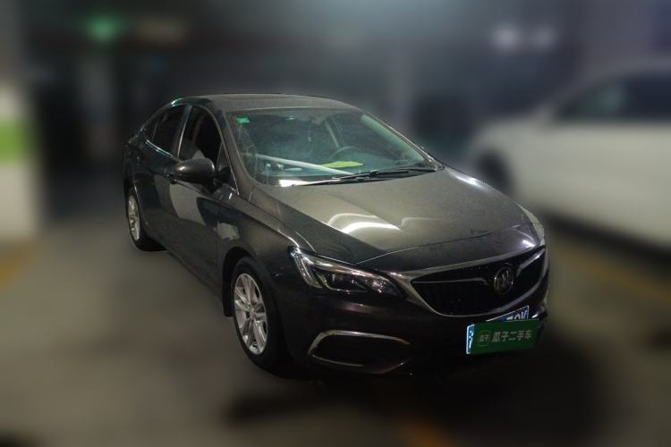 Used Buick Verano 2019 Sedan 20T Dual-Clutch Leading Model Front Right 45 Deg