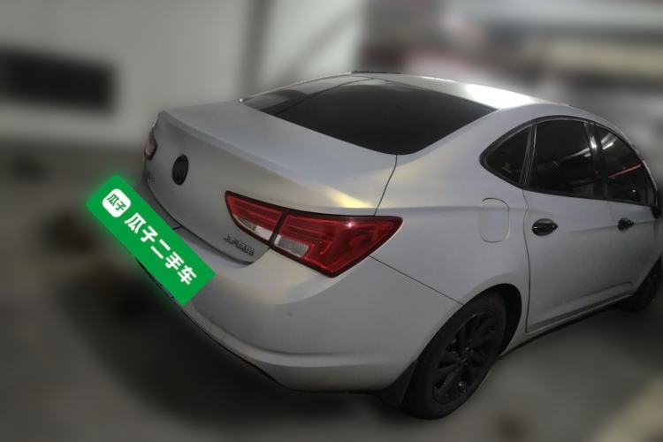 Used Buick Verano 2019 Sedan 15S Automatic Leading Model Rear Right 45 Deg