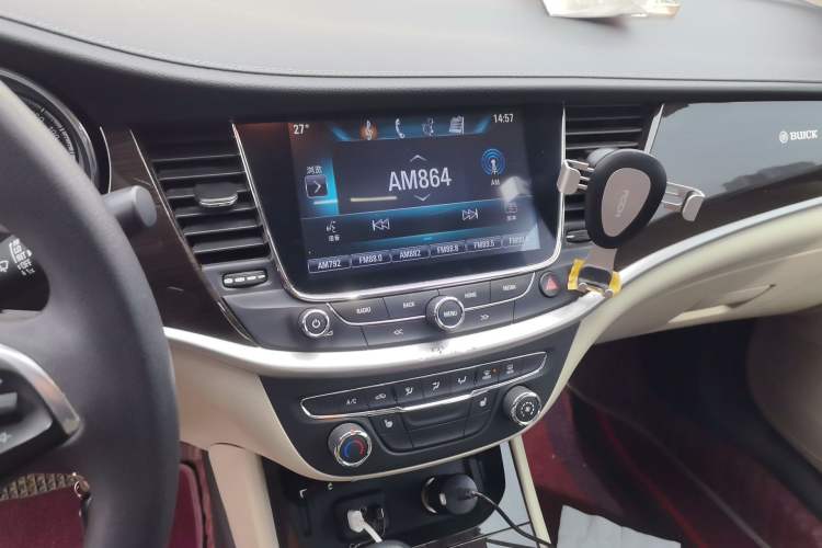 Used Buick Verano 2019 Sedan 15S Automatic Leading Model Audio And AC Panel