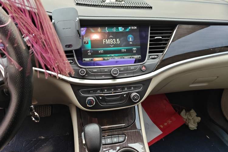 Used Buick Verano 2019 Sedan 15S Automatic Leading Model Audio And AC Panel