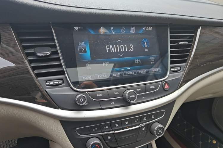 Used Buick Verano 2019 Sedan 15S Automatic Leading Model Audio And AC Panel