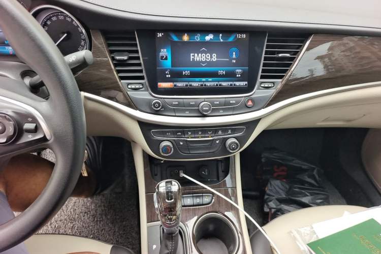 Used Buick Verano 2019 Sedan 15S Automatic Leading Model Audio And AC Panel