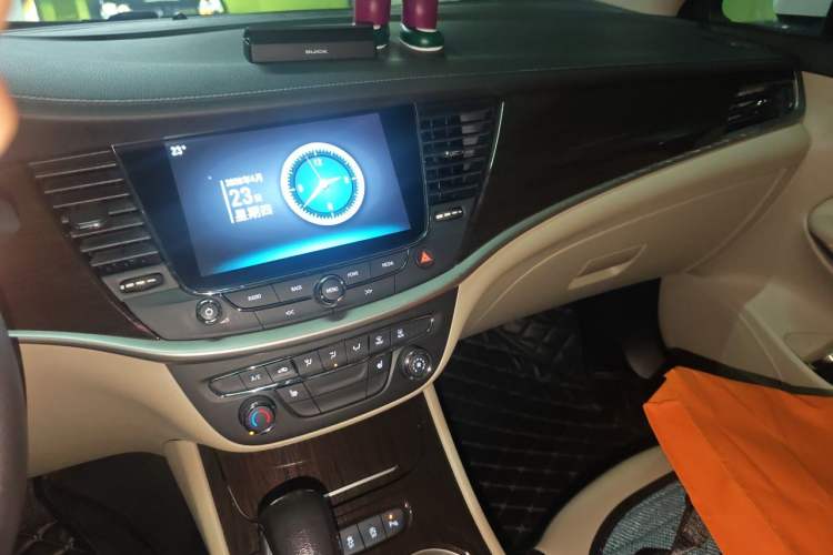 Used Buick Verano 2019 Sedan 15S Automatic Leading Model Audio And AC Panel
