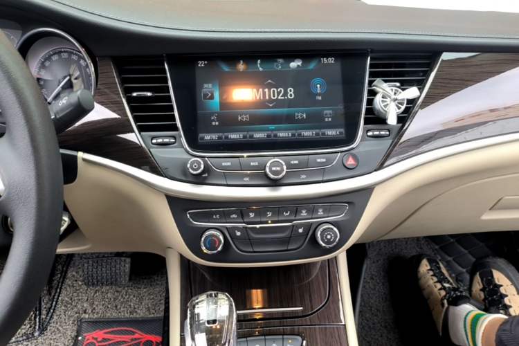 Used Buick Verano 2019 Sedan 15S Automatic Leading Model Audio And AC Panel