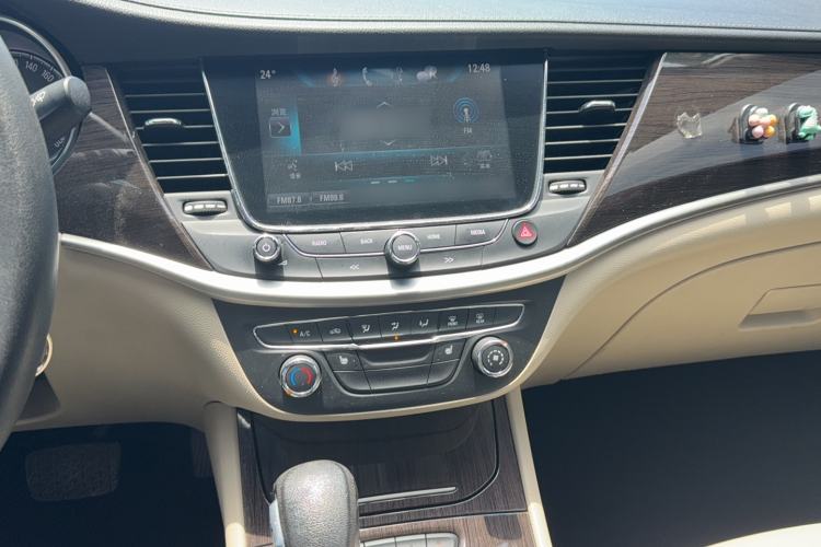 Used Buick Verano 2019 Sedan 15S Automatic Leading Model Audio And AC Panel