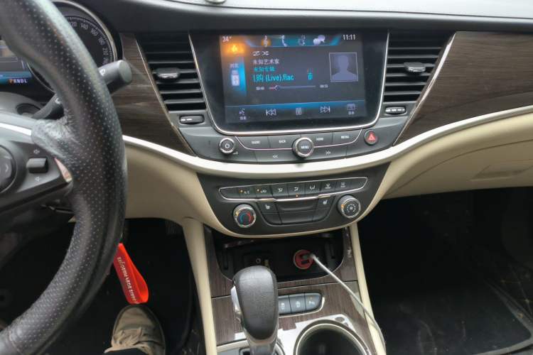 Used Buick Verano 2019 Sedan 15S Automatic Leading Model Audio And AC Panel