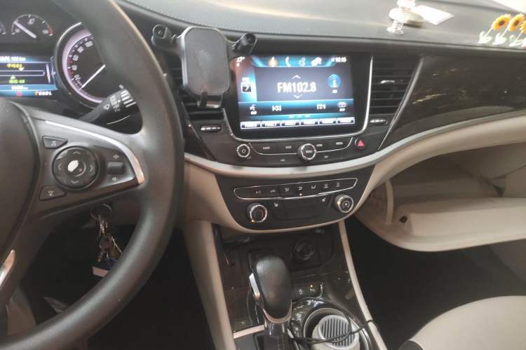 Used Buick Verano 2019 Sedan 15S Automatic Leading Model Audio And AC Panel
