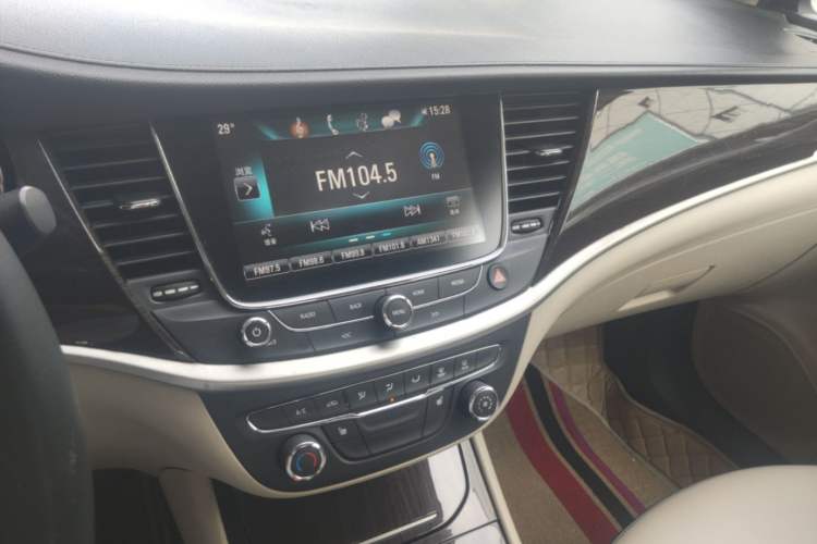 Used Buick Verano 2019 Sedan 15S Automatic Leading Model Audio And AC Panel