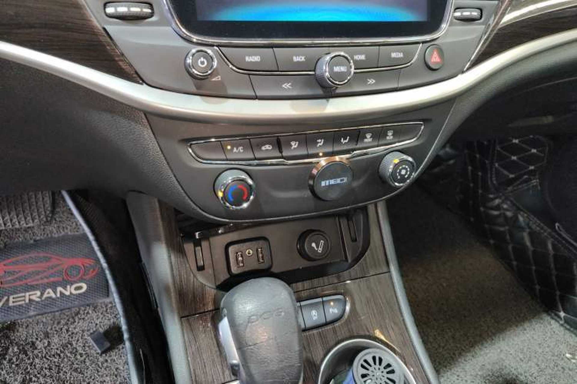 Used Buick Verano 2019 Sedan 20T Dual-Clutch Leading Model Audio And AC Panel
