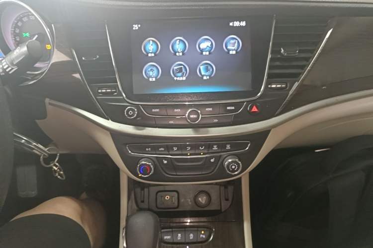 Used Buick Verano 2019 Sedan 15S Automatic Leading Model Audio And AC Panel