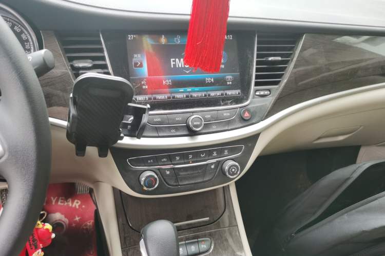 Used Buick Verano 2019 Sedan 15S Automatic Leading Model Audio And AC Panel