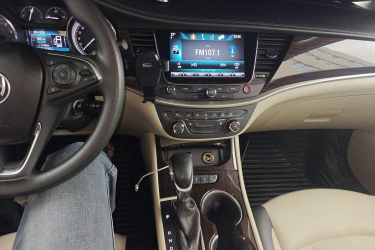 Used Buick Verano 2019 Sedan 15S Automatic Leading Model Audio And AC Panel