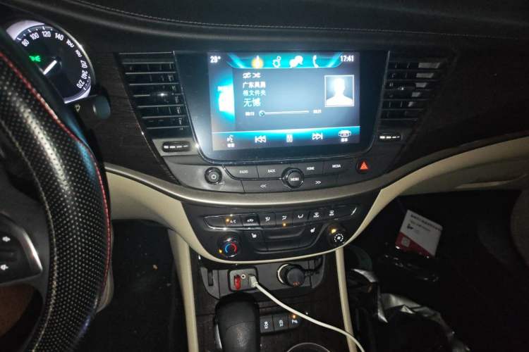 Used Buick Verano 2019 Sedan 15S Automatic Leading Model Audio And AC Panel