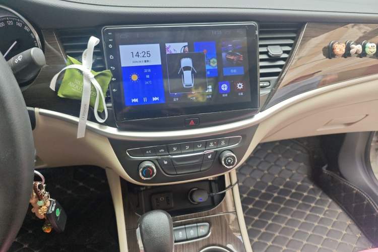 Used Buick Verano 2019 Sedan 15S Automatic Leading Model Audio And AC Panel