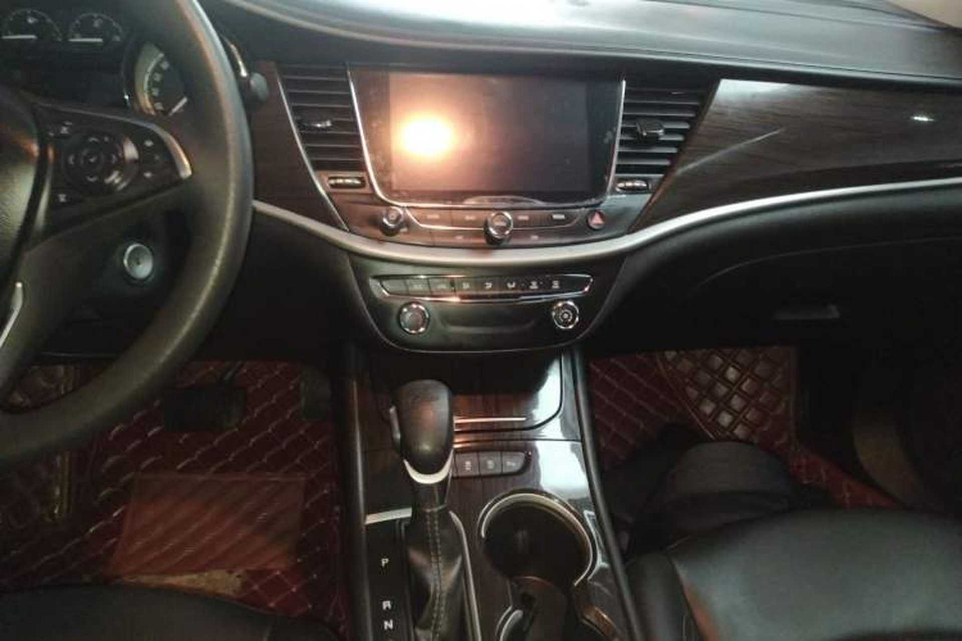 Used Buick Verano 2019 Sedan 20T Dual-Clutch Leading Model Audio And AC Panel