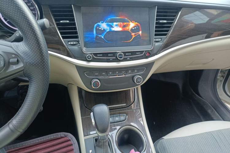Used Buick Verano 2019 Sedan 15S Automatic Entry Model Audio And AC Panel