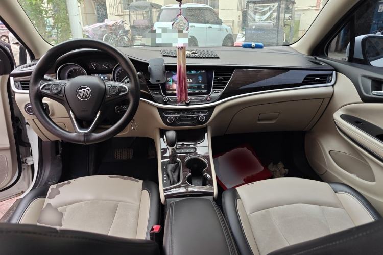 Used Buick Verano 2019 Sedan 15S Automatic Leading Model Center Console