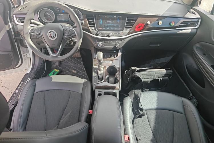 Used Buick Verano 2019 Sedan 20T Dual-Clutch Leading Model Center Console