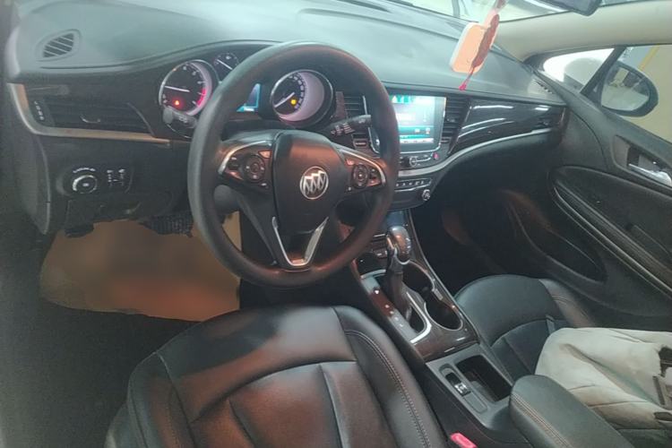 Used Buick Verano 2019 Sedan 20T Dual-Clutch Leading Model Center Console
