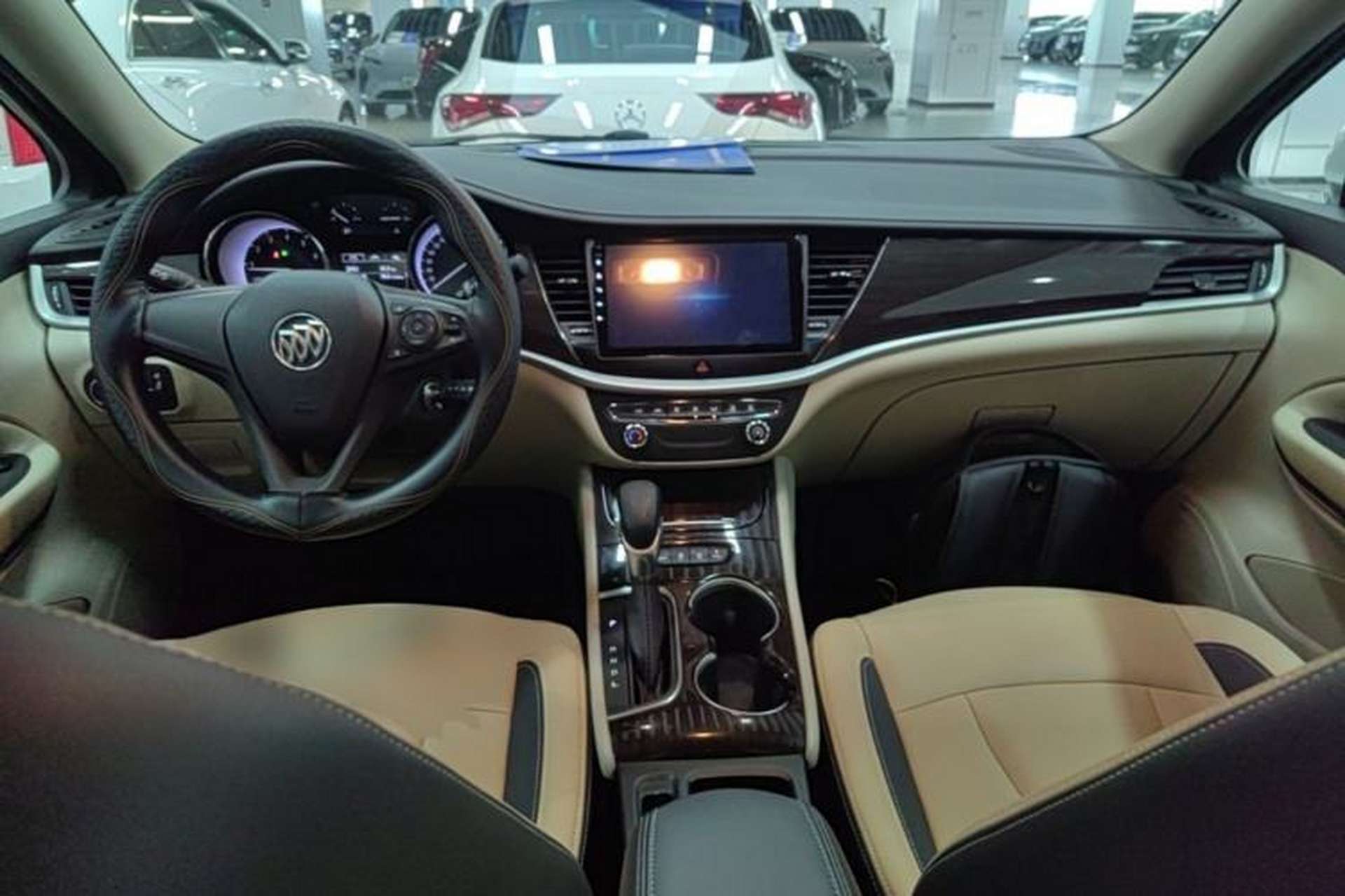 Used Buick Verano 2019 Sedan 15S Automatic Entry Model Center Console