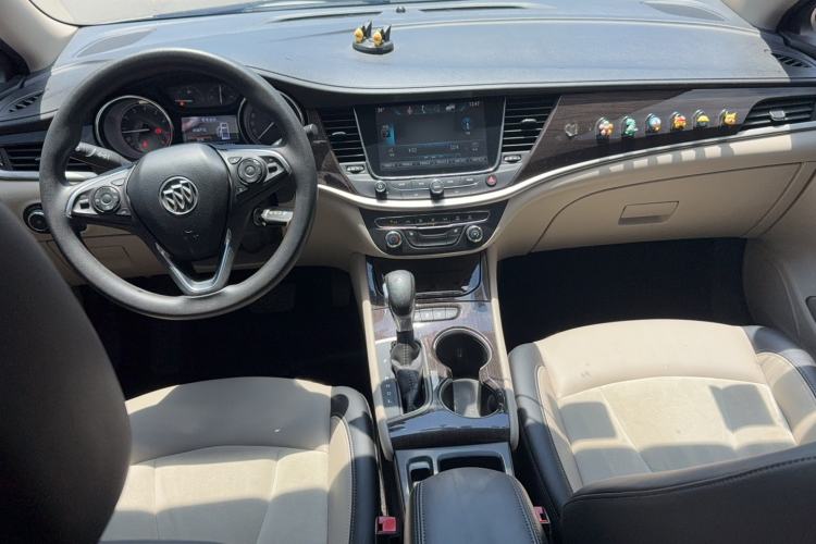 Used Buick Verano 2019 Sedan 15S Automatic Leading Model Center Console