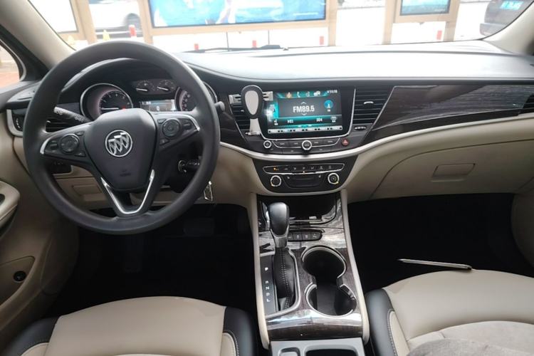 Used Buick Verano 2019 Sedan 15S Automatic Leading Model Center Console
