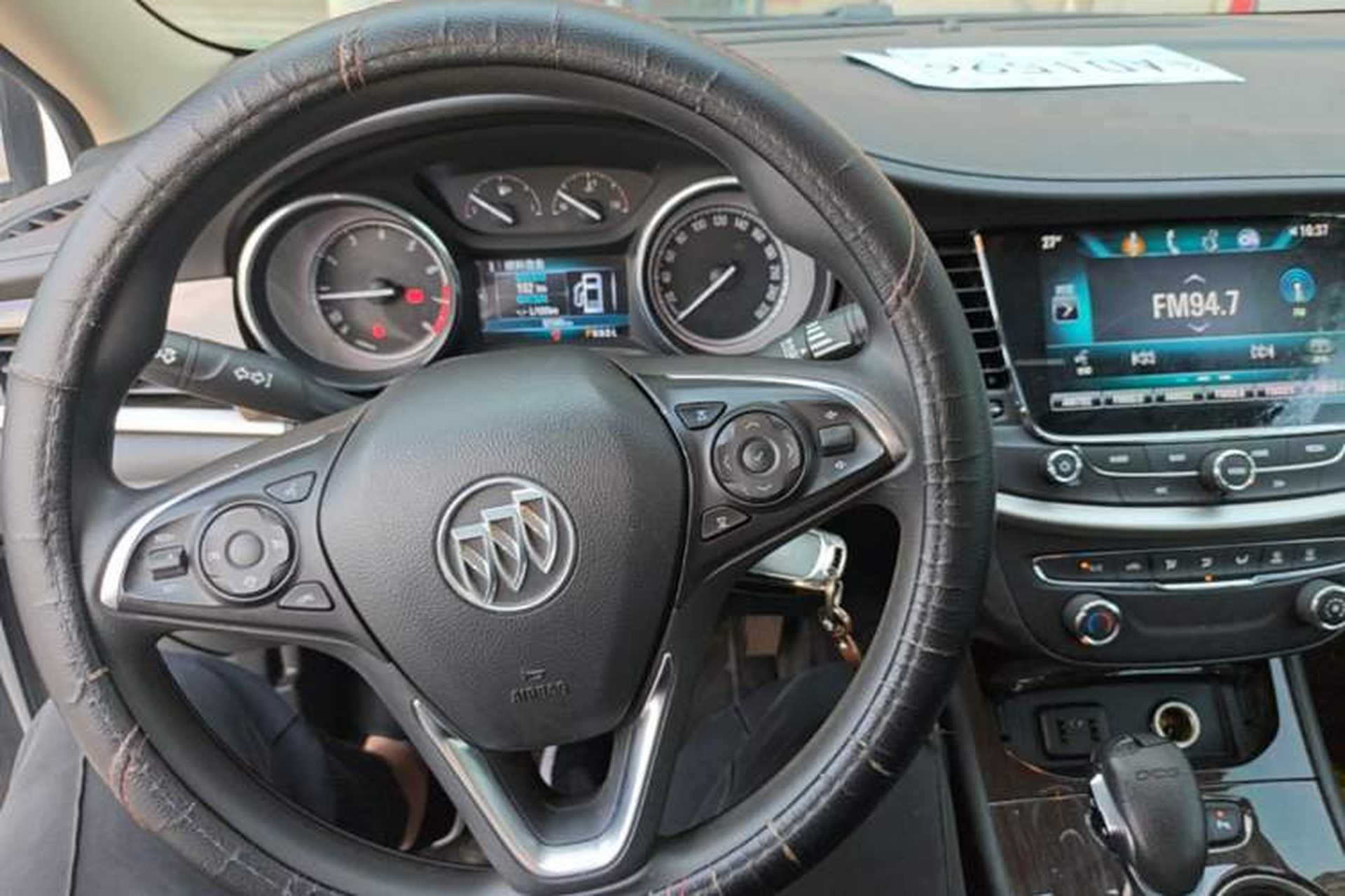Used Buick Verano 2019 Sedan 20T Dual-Clutch Leading Model Center Console