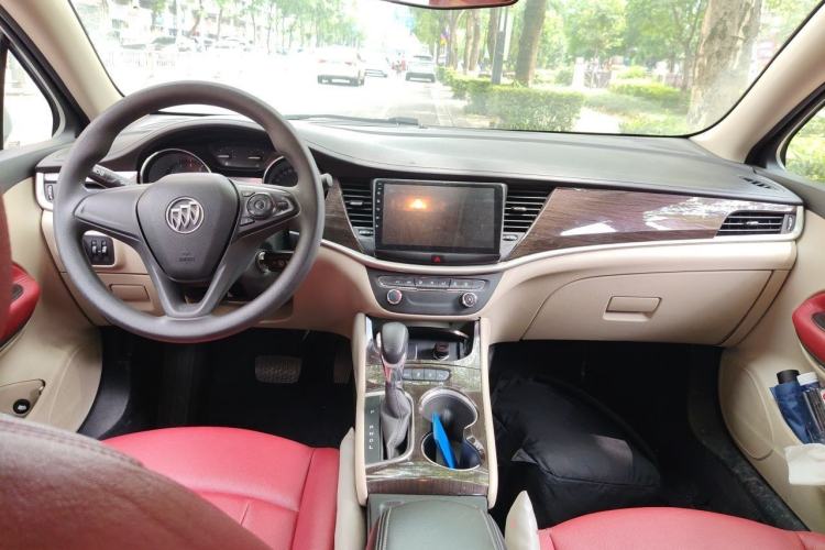 Used Buick Verano 2019 Sedan 15S Automatic Entry Model Center Console