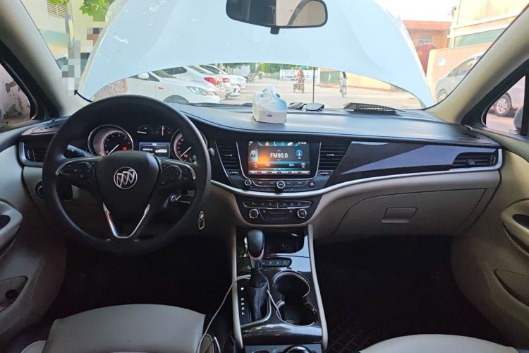 Used Buick Verano 2019 Sedan 15S Automatic Leading Model Center Console