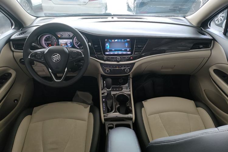 Used Buick Verano 2019 Sedan 15S Automatic Leading Model Center Console