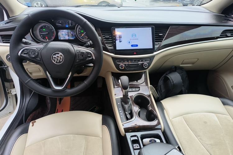 Used Buick Verano 2019 Sedan 15S Automatic Leading Model Center Console