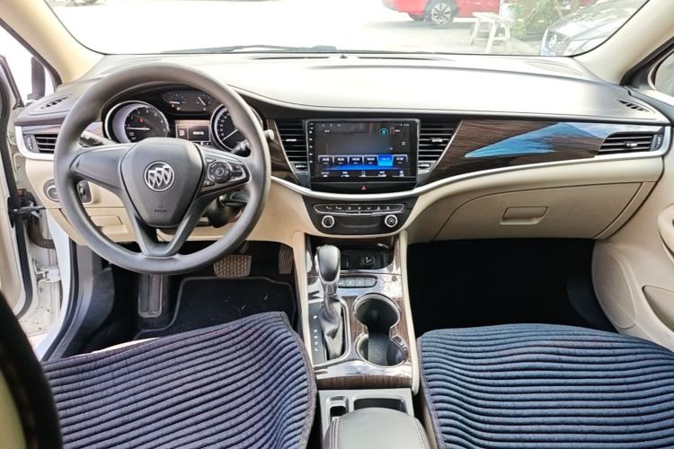 Used Buick Verano 2019 Sedan 15S Automatic Entry Model Center Console