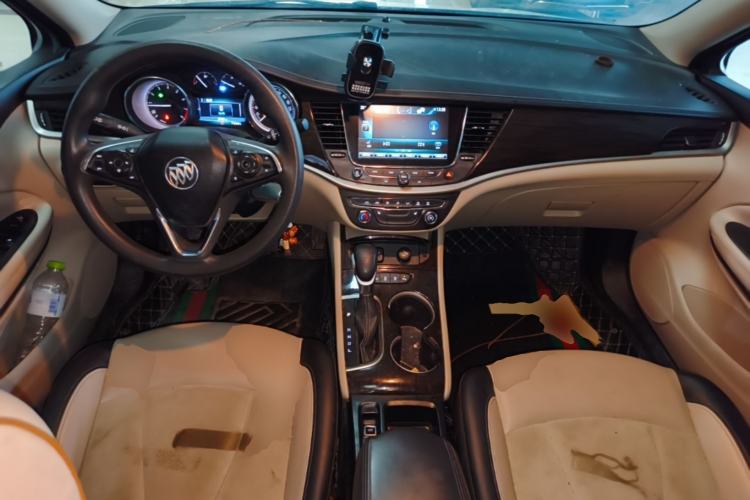 Used Buick Verano 2019 Sedan 15S Automatic Leading Model Center Console