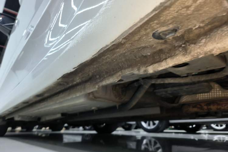 Used Buick Verano 2019 Sedan 15S Automatic Leading Model Chassis Rear Left