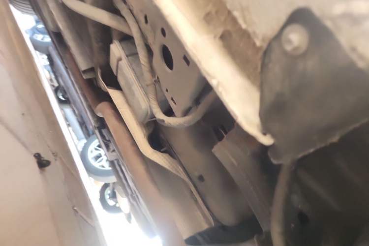 Used Buick Verano 2019 Sedan 15S Automatic Leading Model Chassis Rear Left