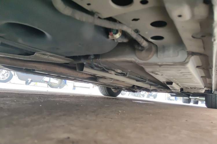 Used Buick Verano 2019 Sedan 15S Automatic Leading Model Chassis Rear Right