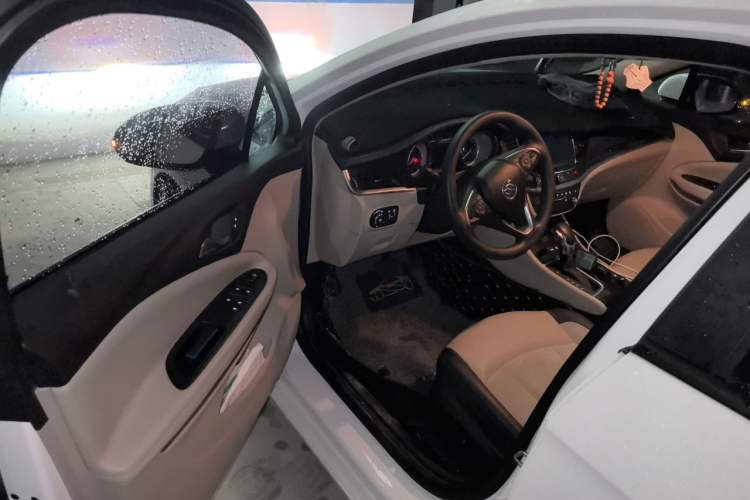 Used Buick Verano 2019 Sedan 15S Automatic Leading Model Driver Seat