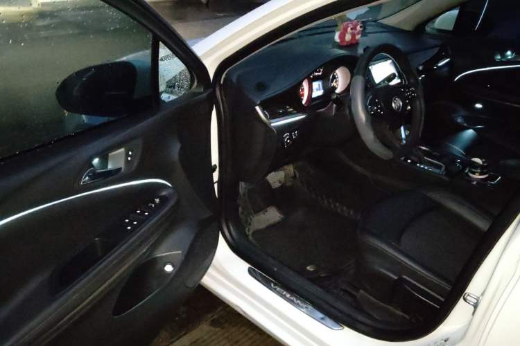Used Buick Verano 2019 Sedan 20T Dual-Clutch Leading Model Driver Seat