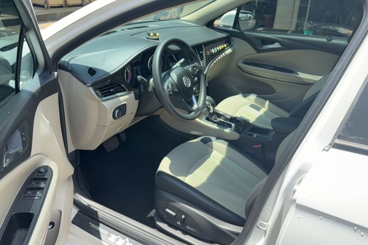 Used Buick Verano 2019 Sedan 15S Automatic Leading Model Driver Seat