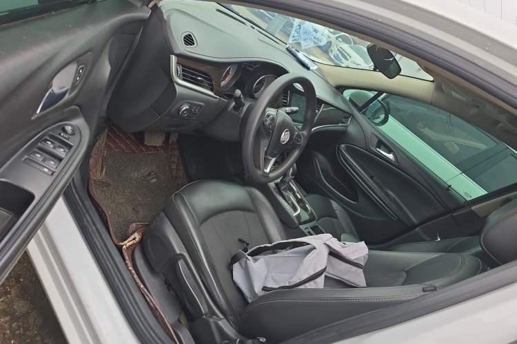 Used Buick Verano 2019 Sedan 20T Dual-Clutch Leading Model Driver Seat